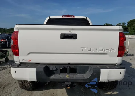 2020 Toyota Tundra Crewmax Sr5 z USA, uszkodzony, nr VIN 5TFDY5F1XLX889215